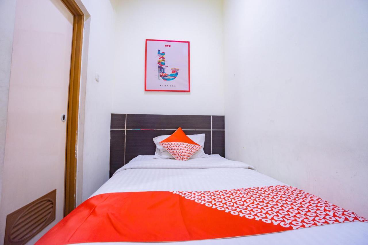 Hotel Oyo 2357 Syariah Grand Raudhah à Jakarta Extérieur photo