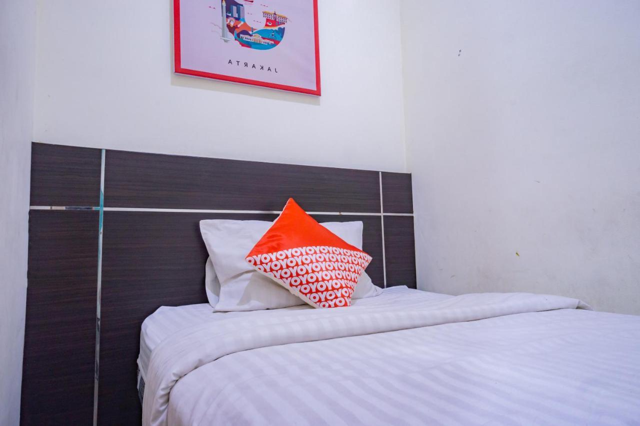 Hotel Oyo 2357 Syariah Grand Raudhah à Jakarta Extérieur photo