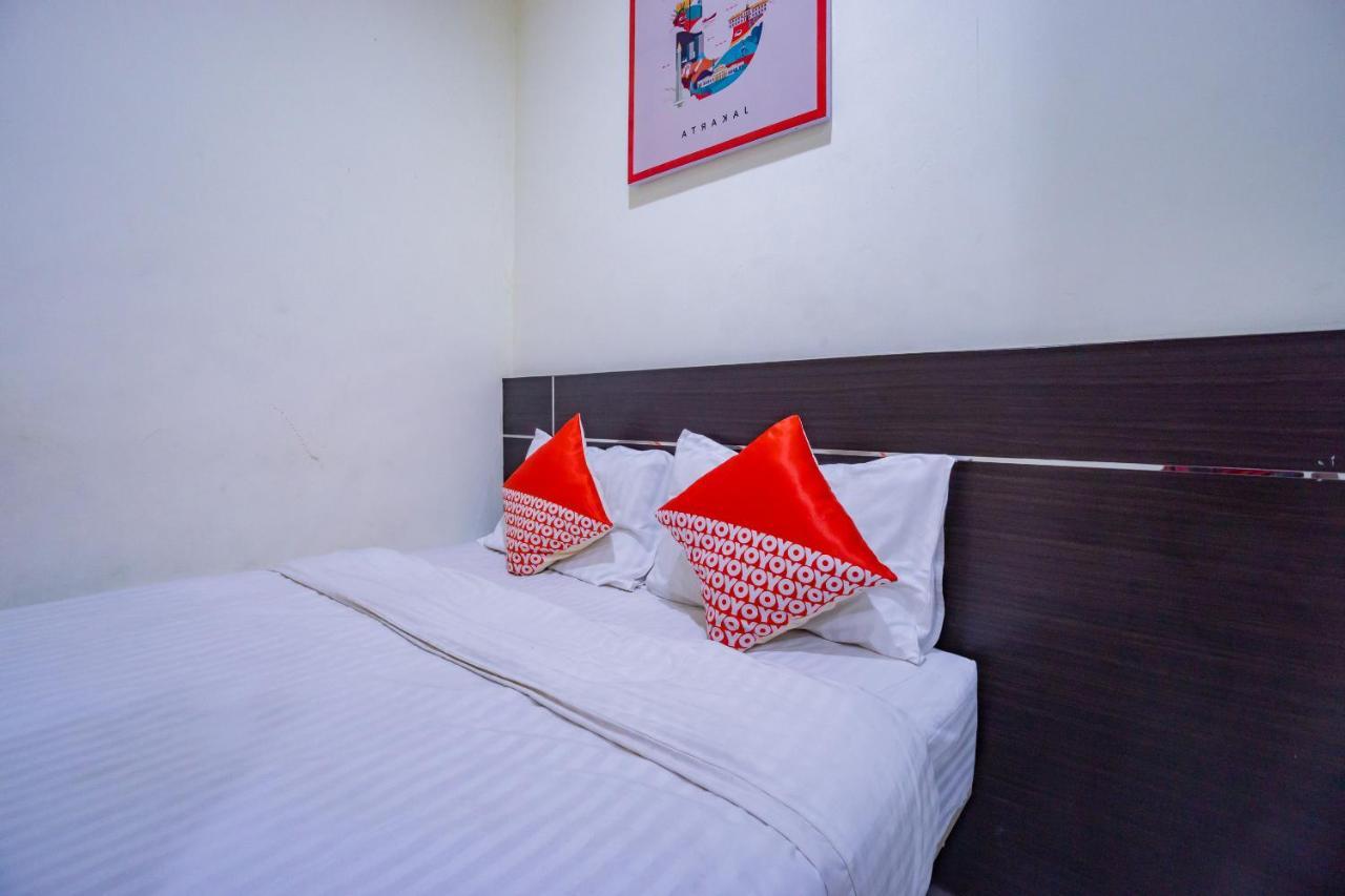 Hotel Oyo 2357 Syariah Grand Raudhah à Jakarta Extérieur photo