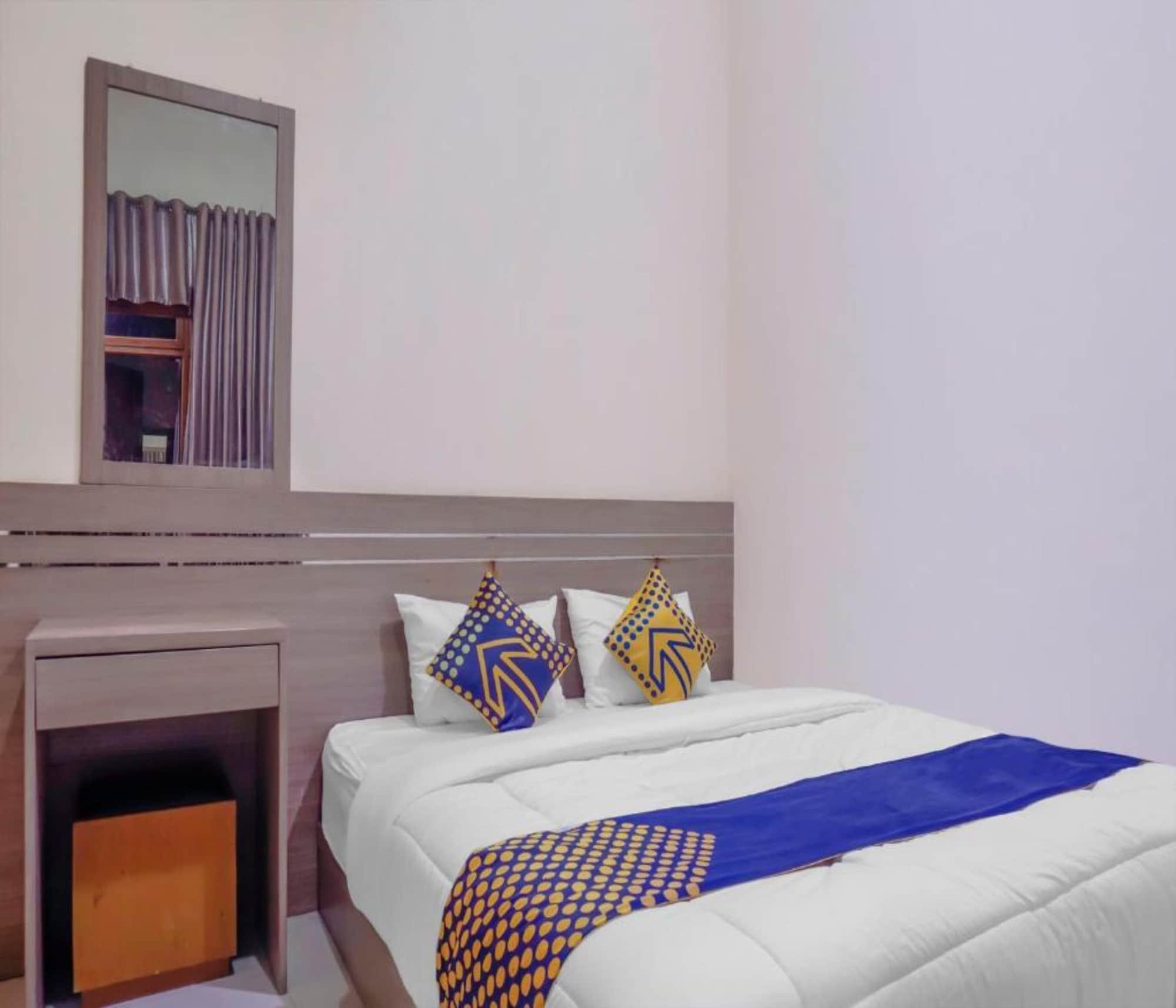 Hotel Oyo 2357 Syariah Grand Raudhah à Jakarta Extérieur photo