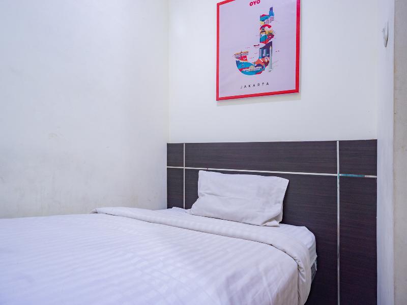 Hotel Oyo 2357 Syariah Grand Raudhah à Jakarta Extérieur photo